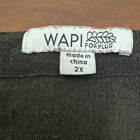 WAPI for plus Embroidered Tunic - Picture 8 of 8